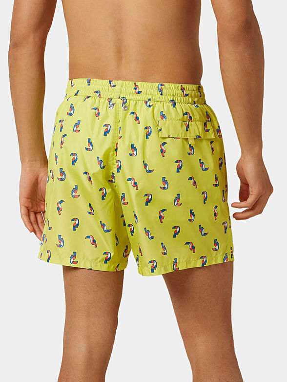 BALI BEACH CLUB swim trunks with toucan print - 2