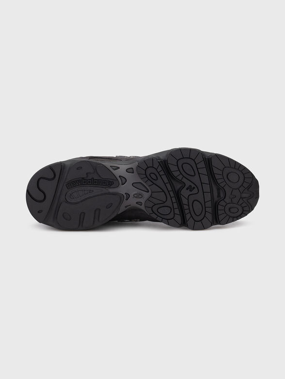 Sports shoes 1000  - 4