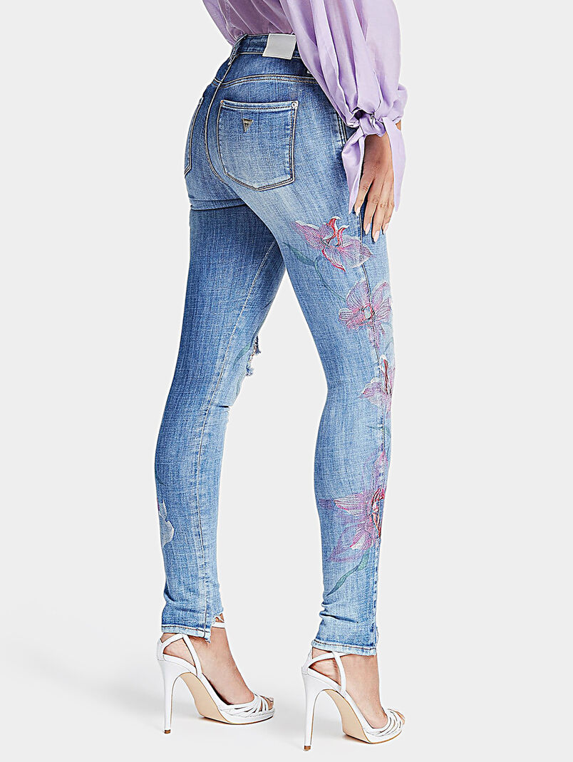 SEXY CURVE Skinny jeans with floral motifs - 3