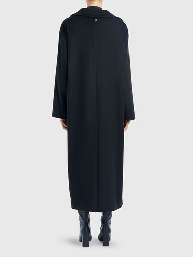 Loose fit wool coat with belt - 3