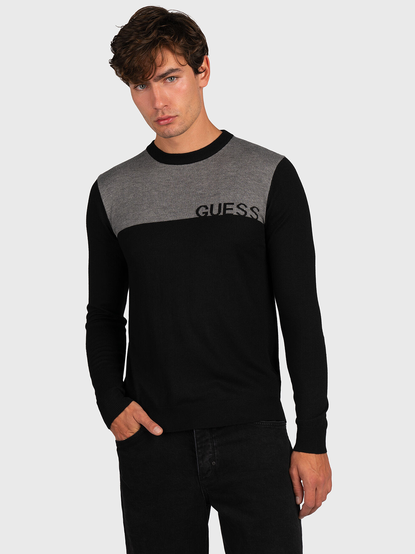 PERRY sweater with logo detail brand GUESS Globalbrandsstore en