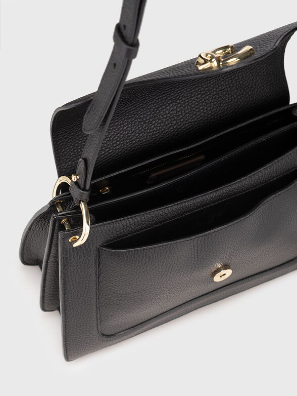 Small bag with long strap in leather strap - 6