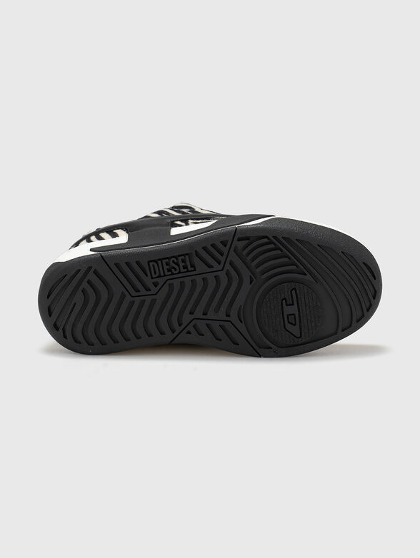 Sneakers with animal prints - 5