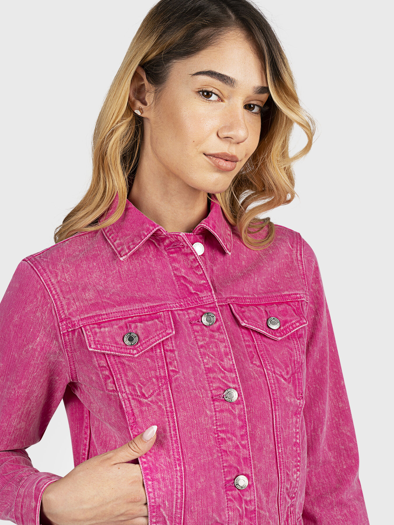Denim jacket in pink color brand MICHAEL KORS Globalbrandsstore en