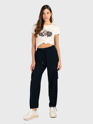 Cargo trousers with logo - 4