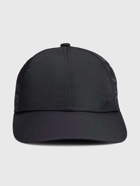Black hat with logo accent  - 1