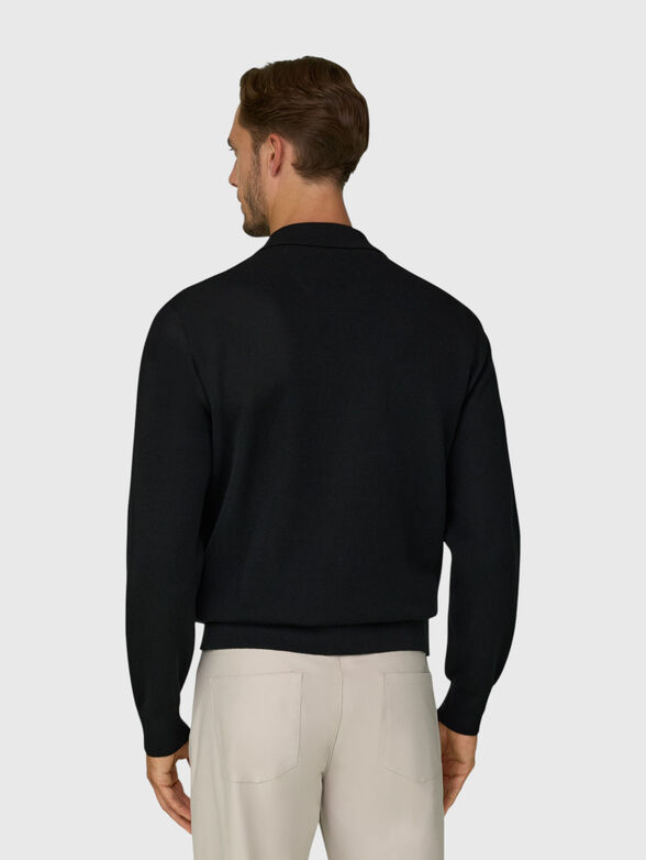 Black sweater with a zip on the collar - 3