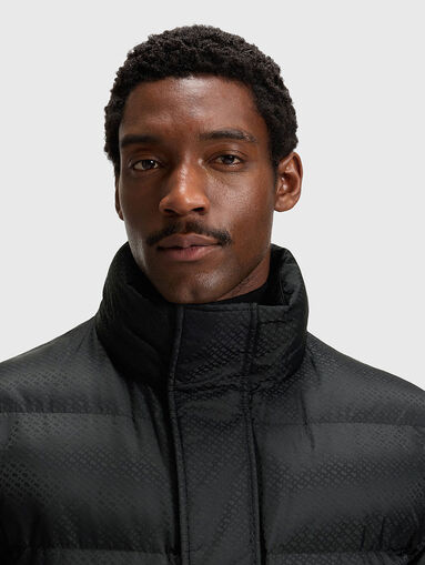 Jacket with removable hood and pockets - 5