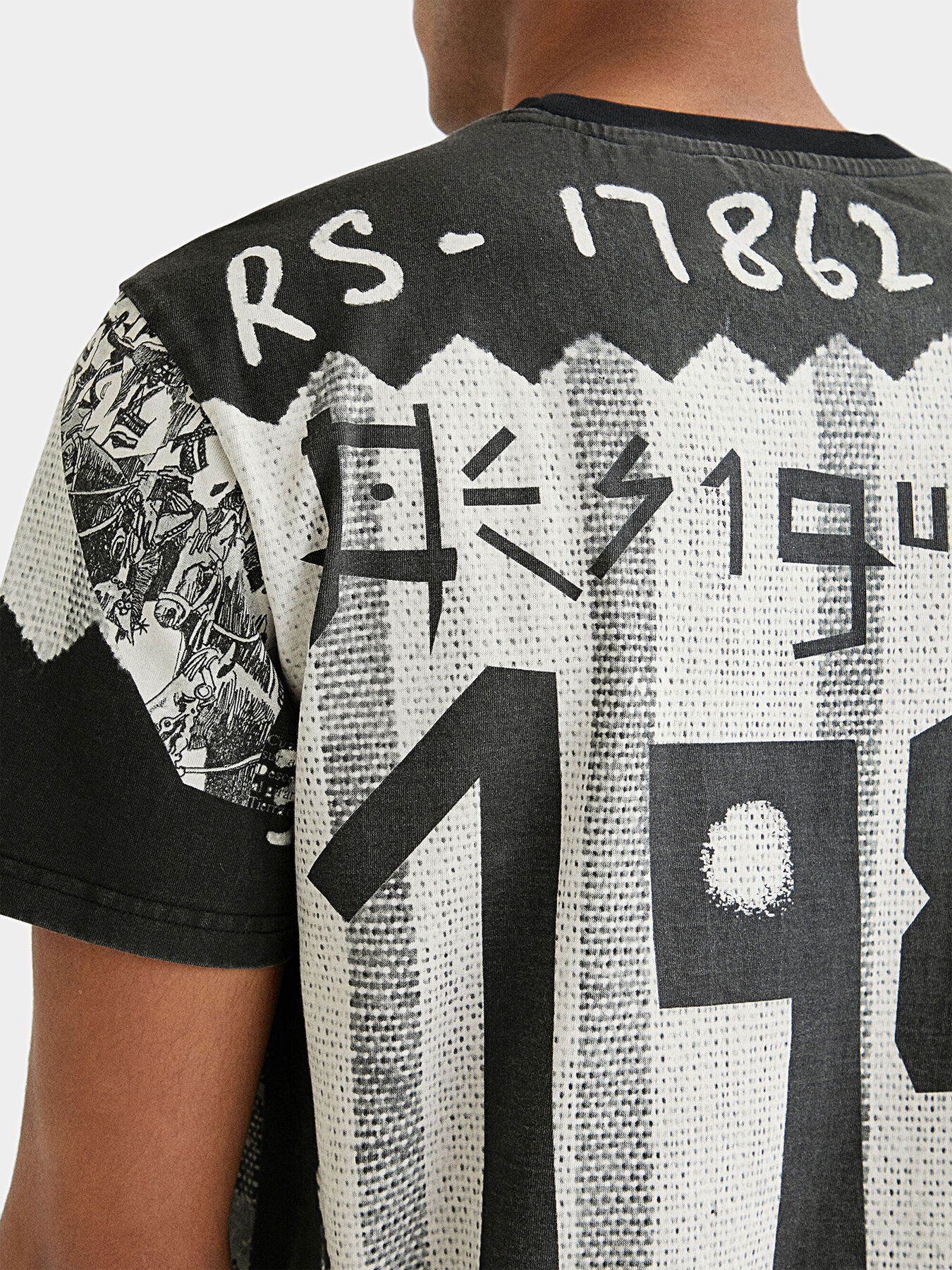 T-shirt with collage print brand DESIGUAL