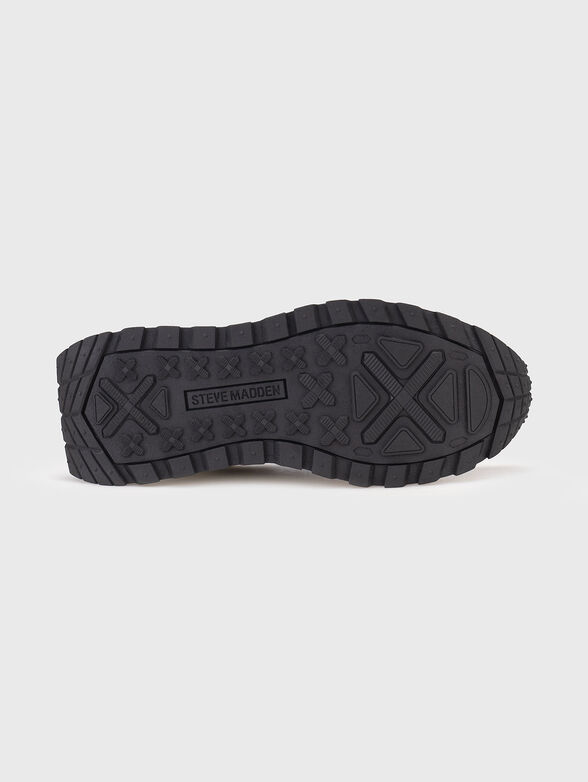 Sports shoes with logo detail - 5