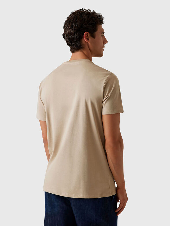 Cotton T-shirt with oval neckline in beige - 3
