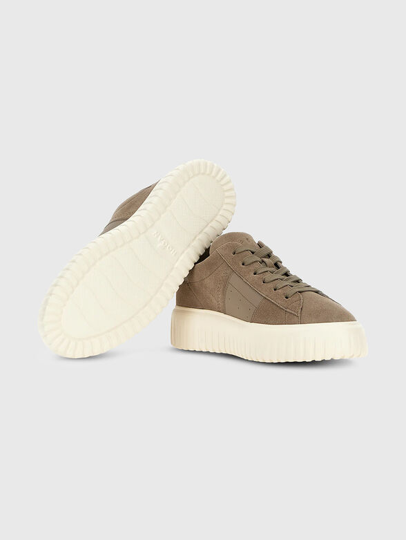 Suede sneakers with a logo - 5