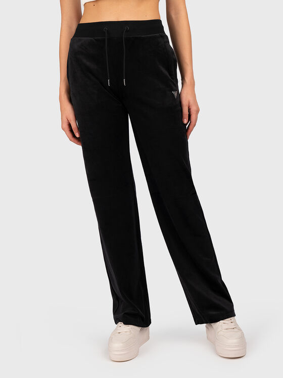 Кадифен спортен панталон в черен цвят  - 1