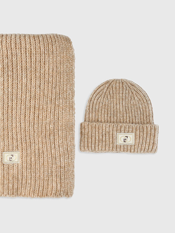 Scarf and hat set with logo  - 2