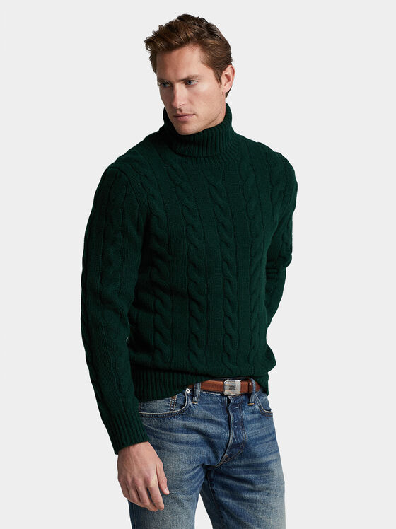 Тъмнозелен пуловер с поло яка  - 1