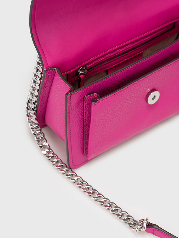 Crossbody bag in leather with logo - 6