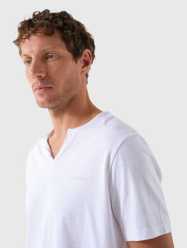 White V-neck T-shirt - 5