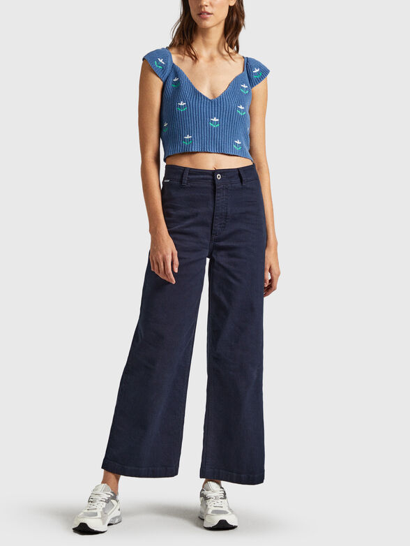 Knit top with floral embroideries - 2