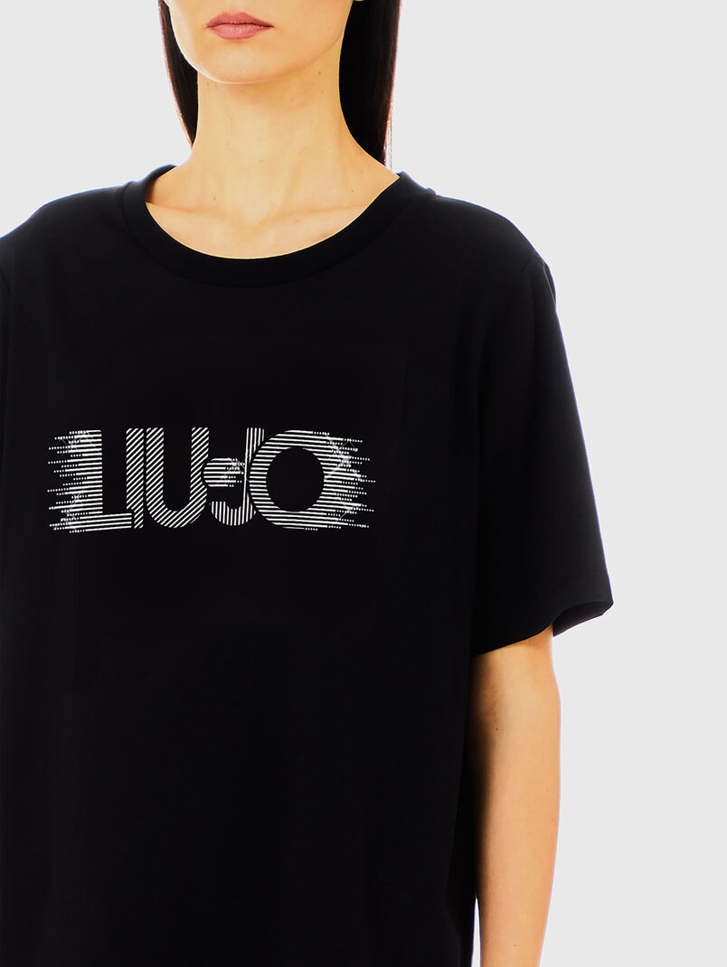 Black t-shirt with the inscription of rhinestones - 3