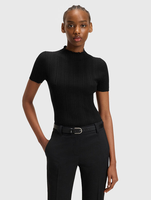 Short sleeve sweater - 1