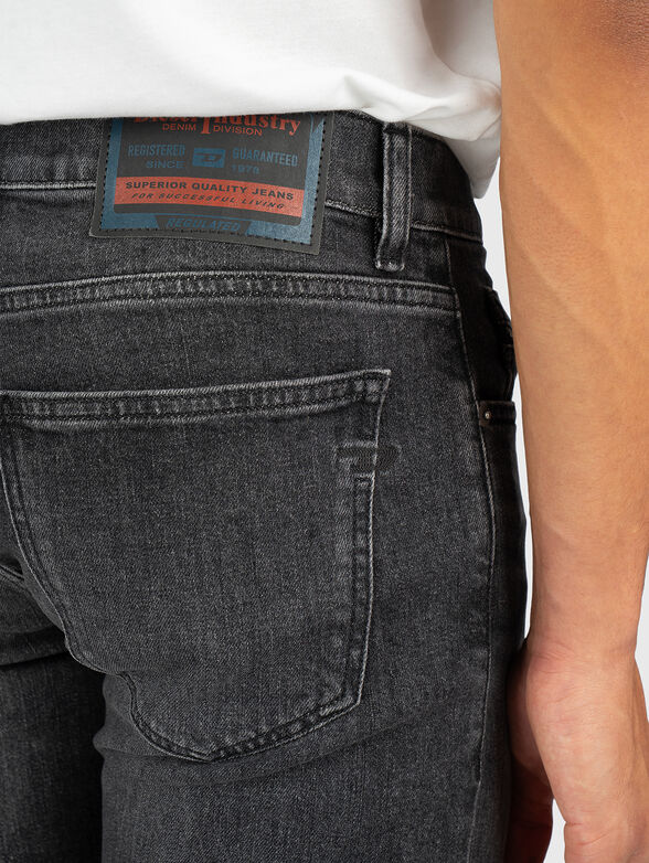 Faded jeans - 4