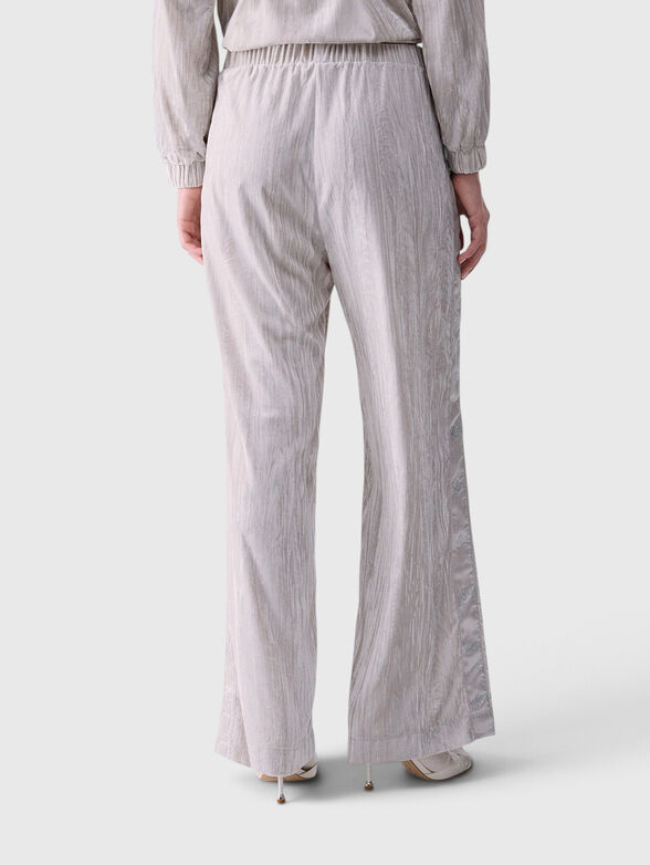 Trousers in velvet crinkle - 2