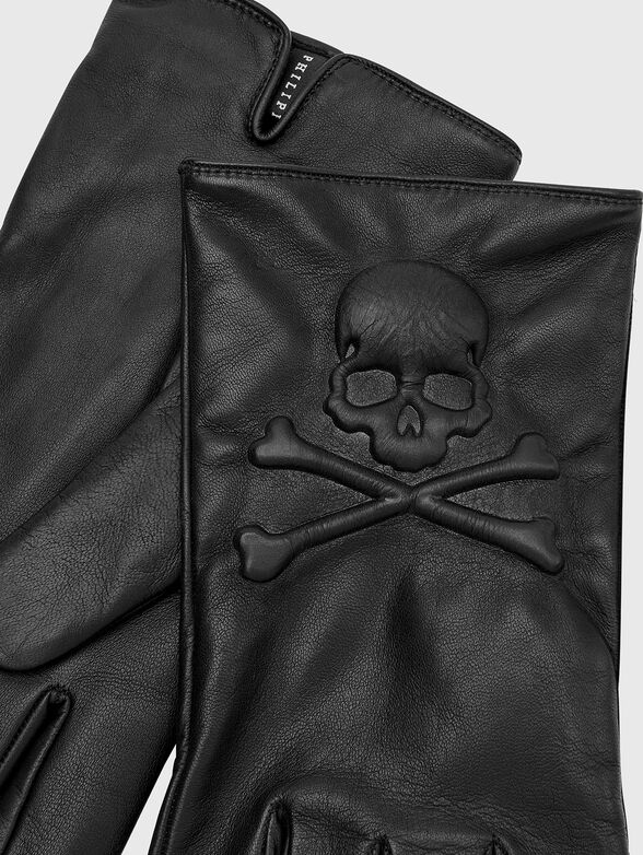 Gloves with embossed design - 1