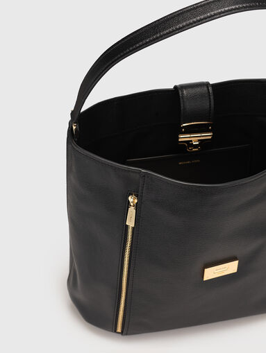 Black bag with accent zippers - 5