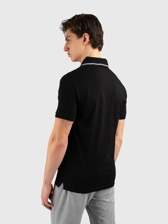 Polo shirt with contrasting trim - 3