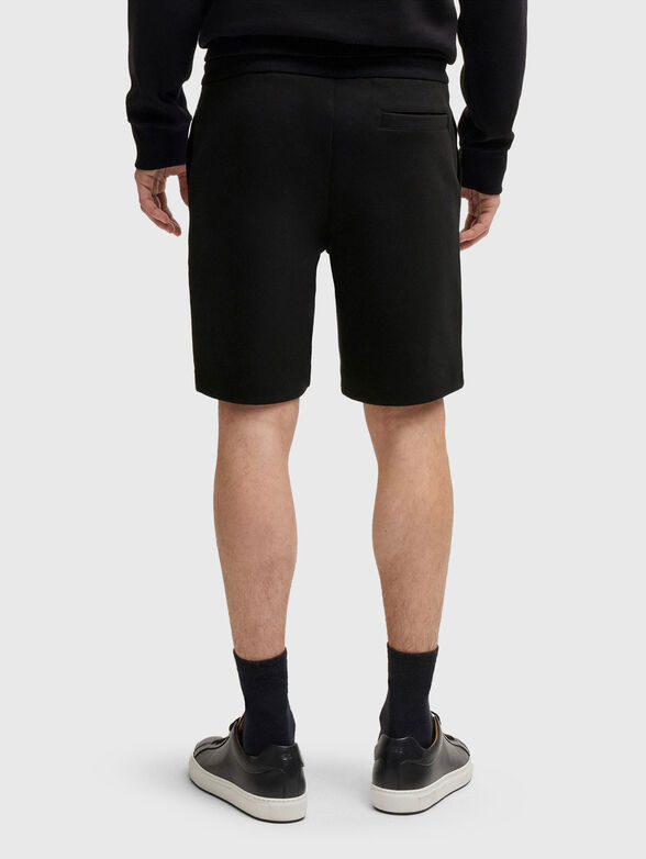 Sports shorts with logo - 2
