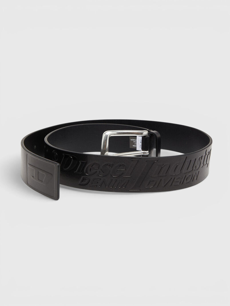 Leather belt with an engraved logo - 3