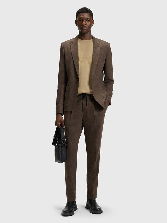 Cotton T-shirt with oval neckline in beige - 2