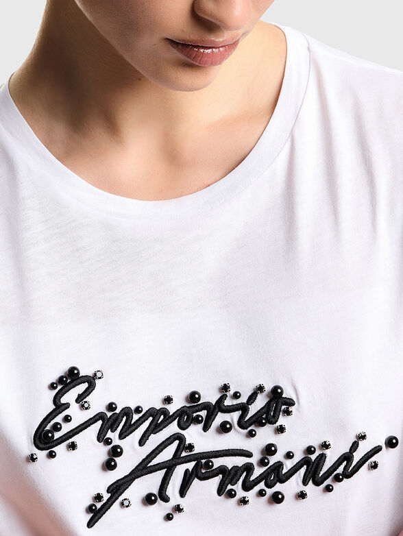 Black T-shirt with an embroidered logo - 4
