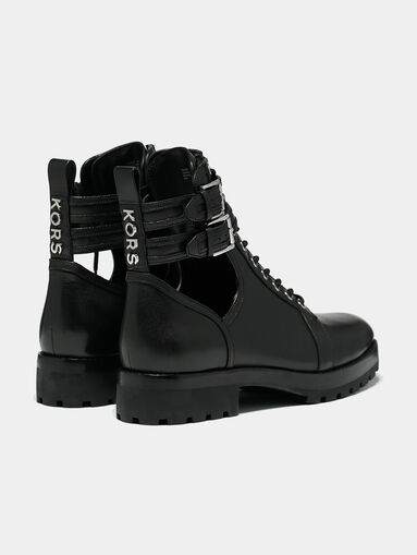 BENSEN Ankle boots with cutout details - 3