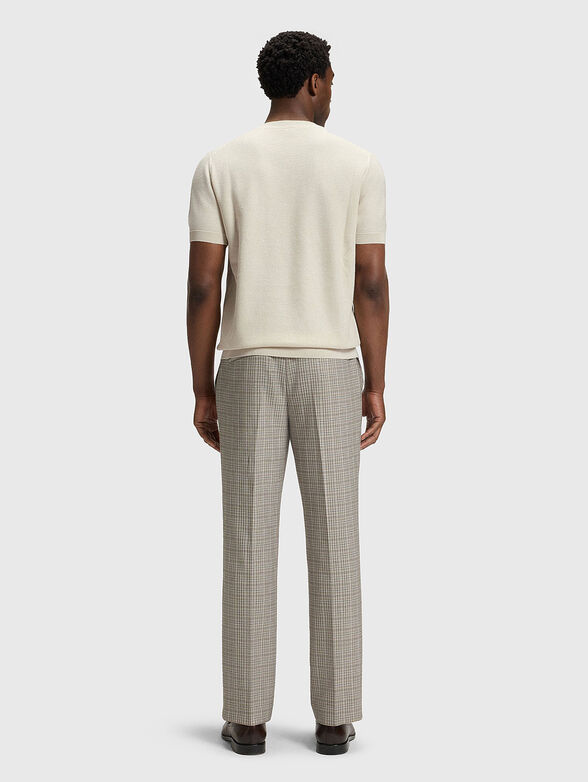 Knitted sweater with short sleeves - 3