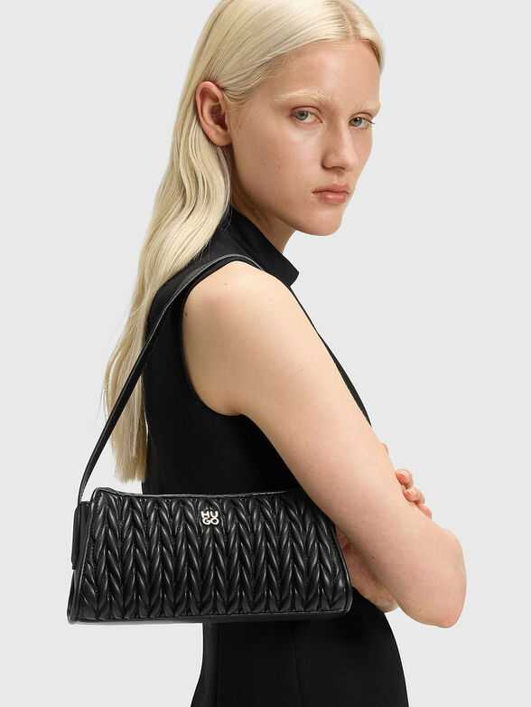 Small bag with logo detail - 3