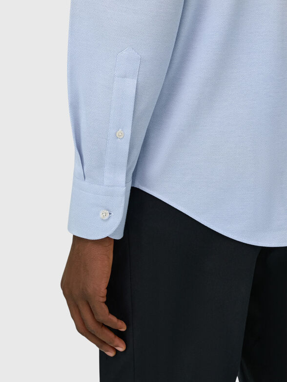 Light blue shirt - 4