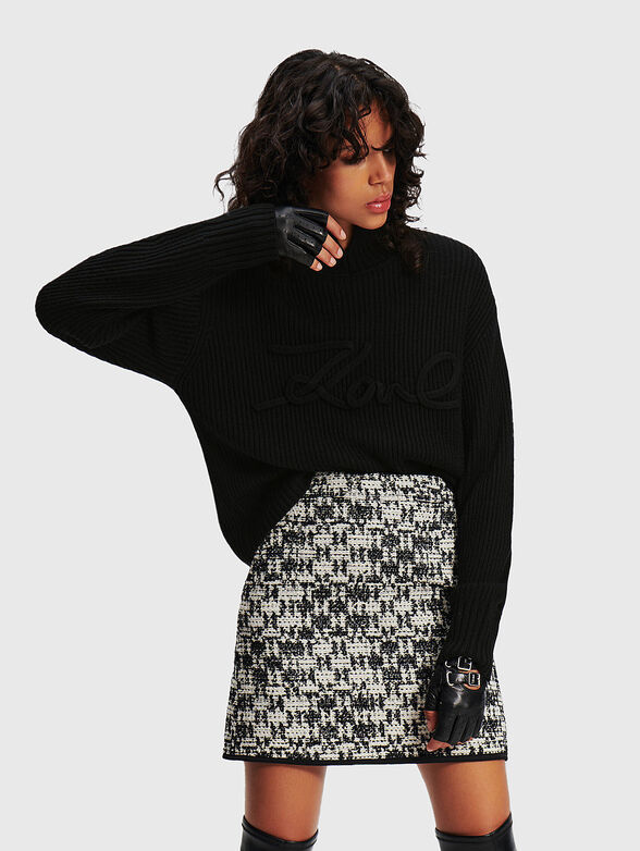 Knitted sweater in black color - 4