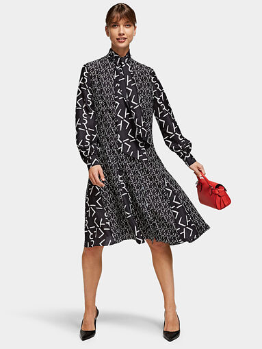 Silk dress with logo print - 5