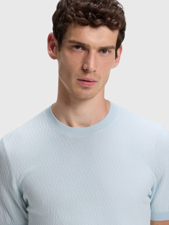 Short-sleeved sweater with knitted structure - 4