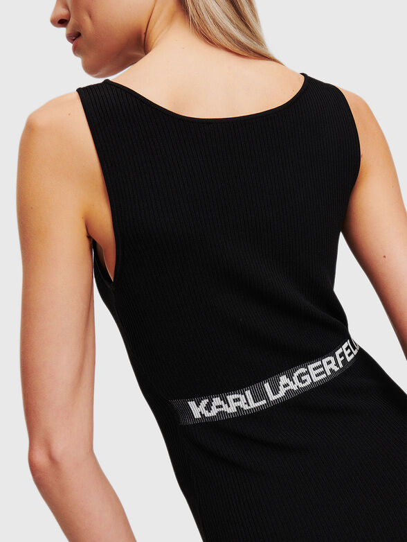 Black slim dress with logo detail - 3