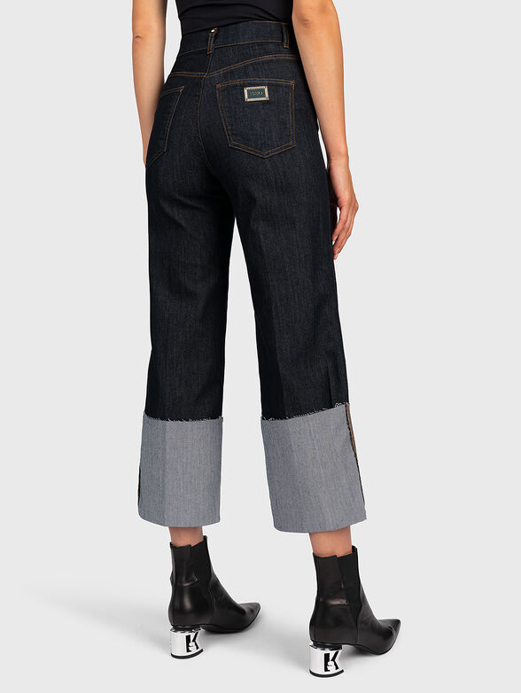 Jeans with accentuating hem - 2