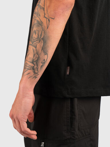 Cotton T-shirt with accent back - 5