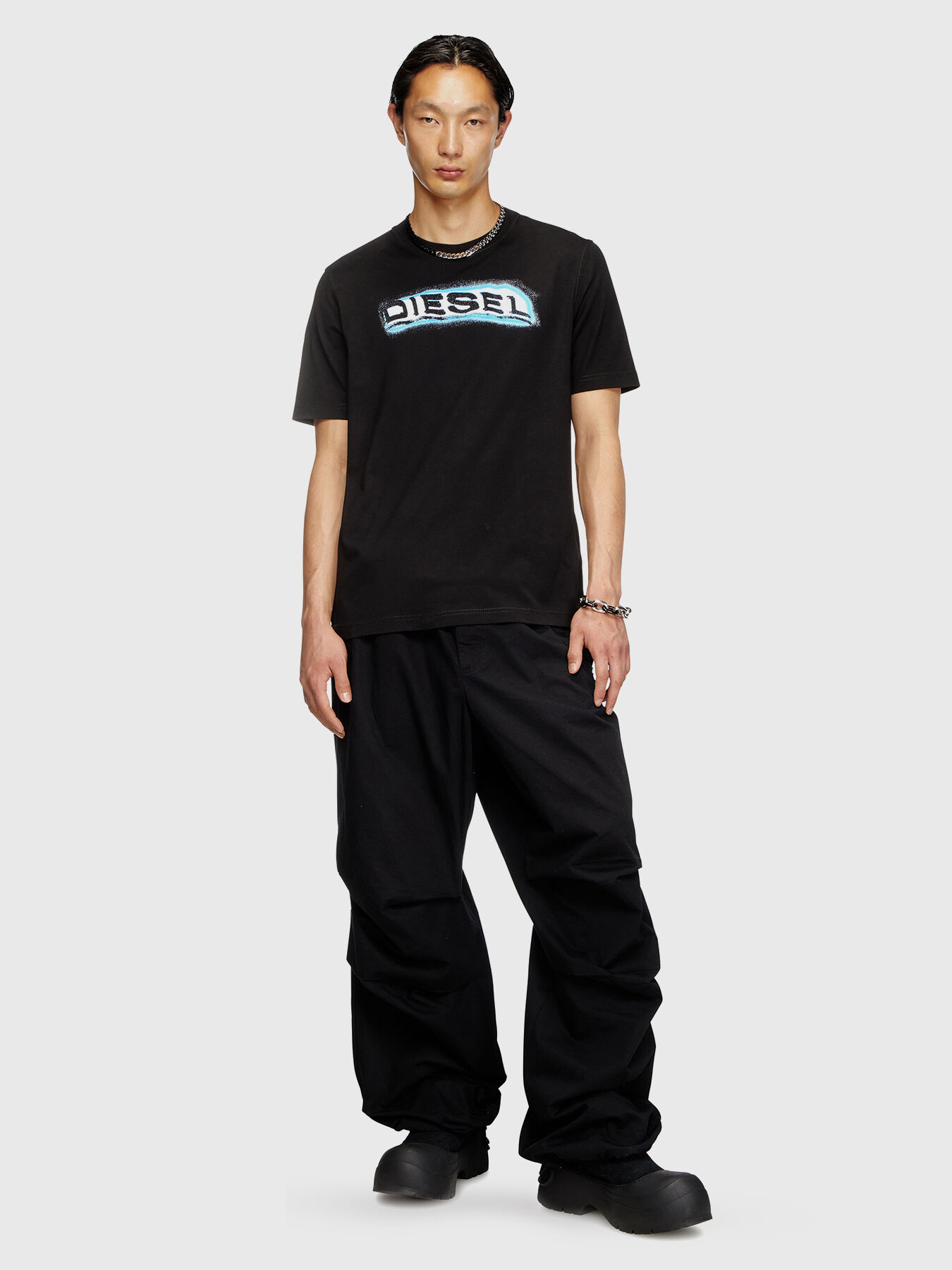 【国内発】DIESEL T-Adjust-R4 パフプリントロゴ Tシャツ T-ADJUST-R4 black T-shirt with logo print brand DIESEL