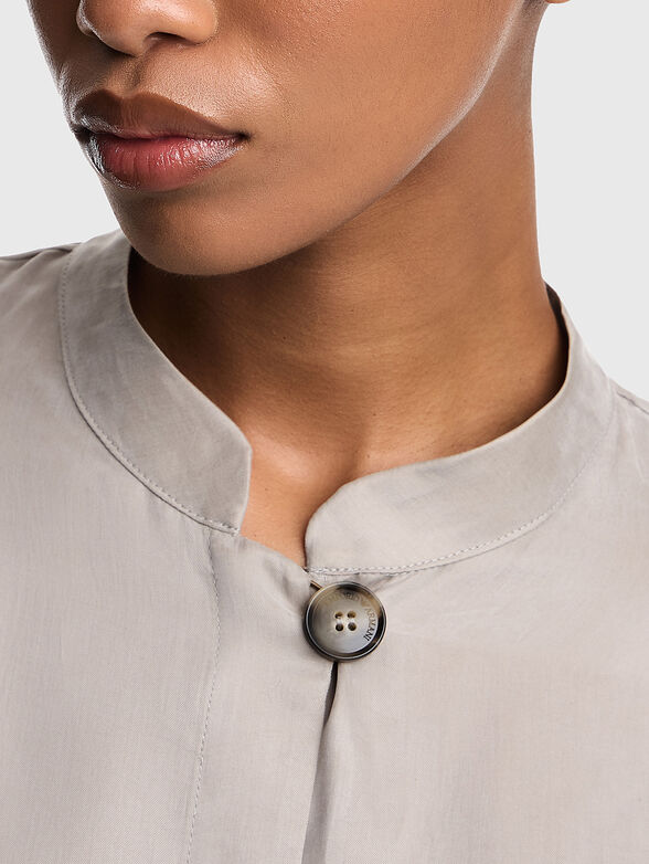 Grey shirt - 4