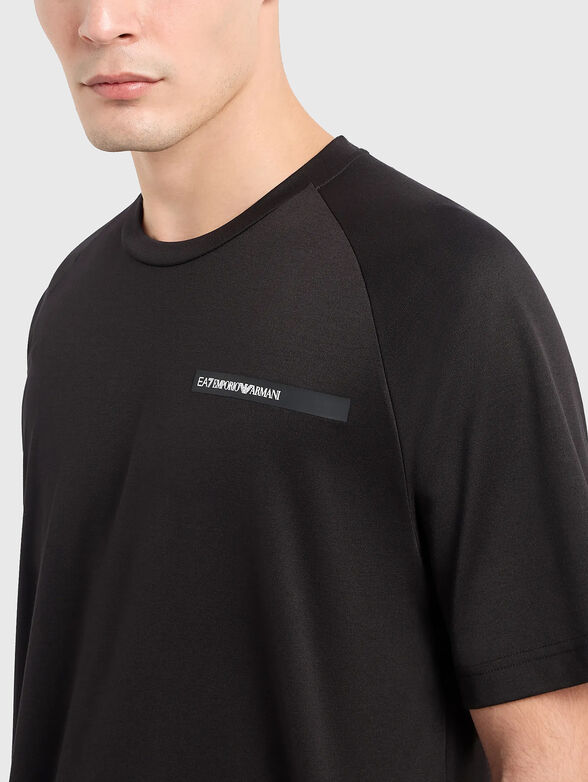 T-shirt with rubberized logo accent - 4