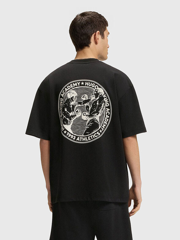 Oversized T-shirt with accent back - 2