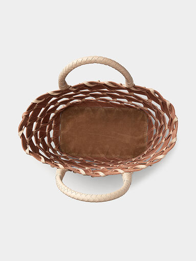 Leather bag with knitted motifs - 4