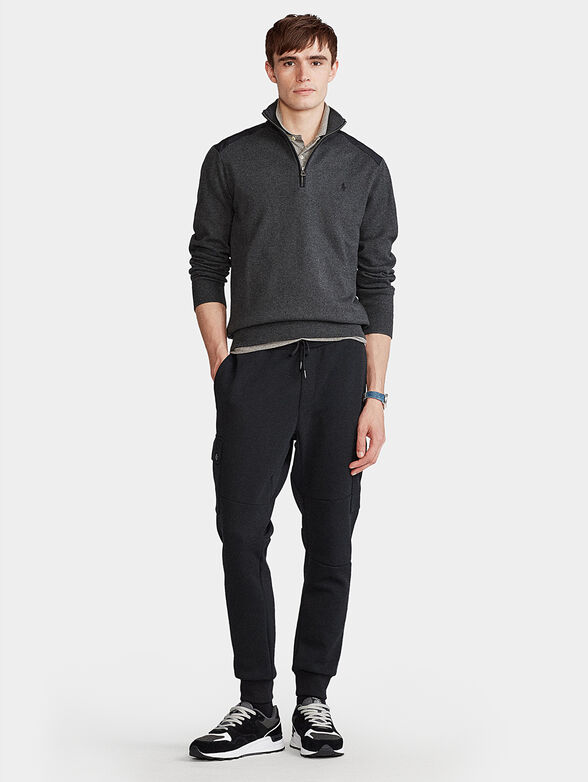 Sweater with logo embroidery - 4