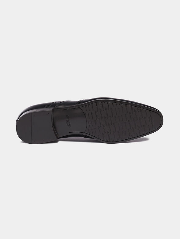 Black leather shoes - 3